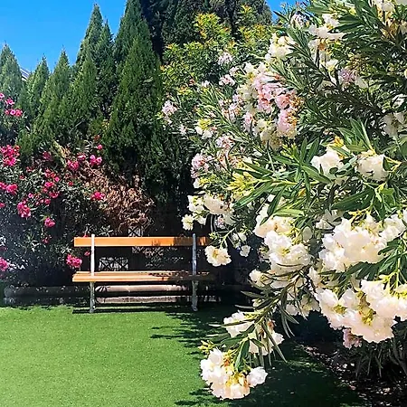 Almenas Hotel